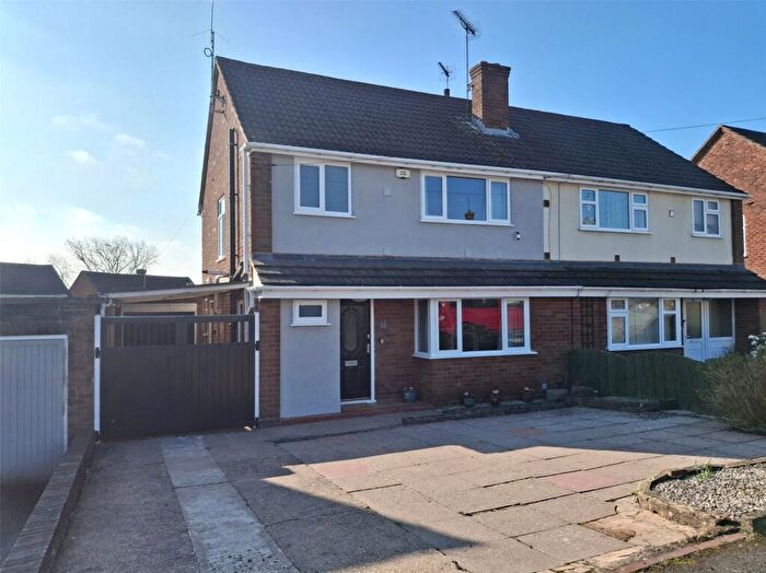 3 Bedroom Semi Detached House For Sale In Westminster Road, Kidderminster, Worcestershire, DY11