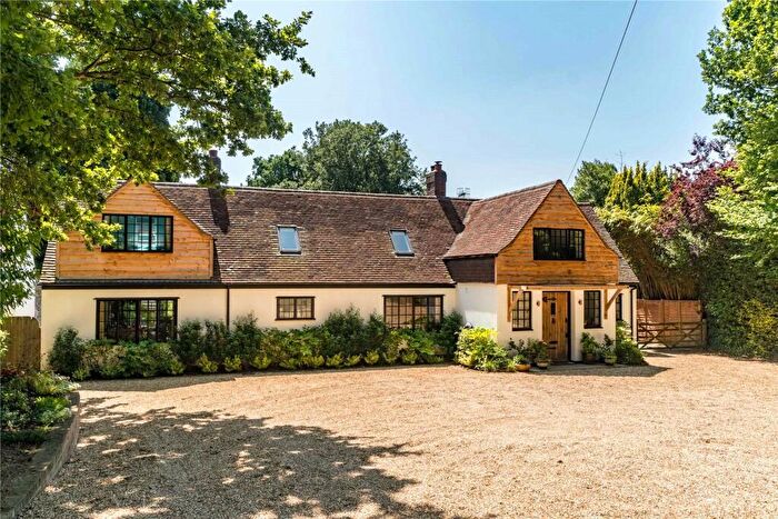 5 Bedroom Detached House For Sale In Saunders Lane, Woking, Surrey, GU22