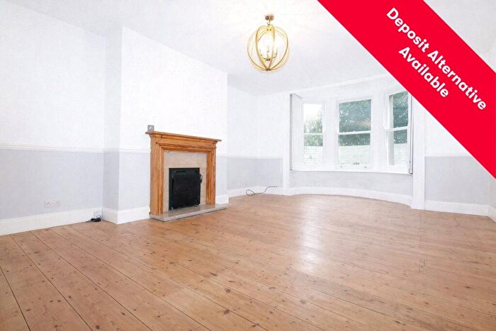 2 Bedroom Apartment To Rent In Redland Road, Bristol, Somerset, BS6