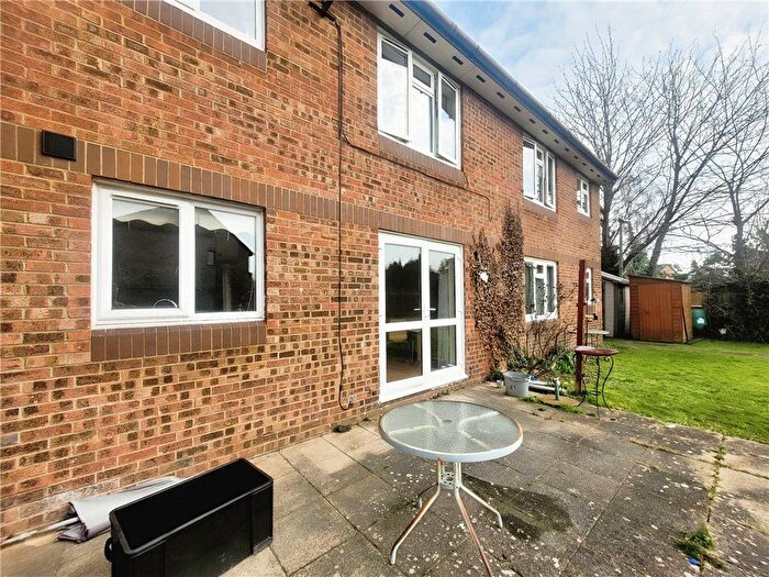 2 Bedroom Flat To Rent In Grove Court, The Grove, Egham, Surrey, TW20