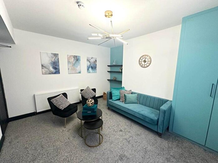 1 Bedroom House To Rent In Hayleigh Street (Room ), Bramley, Leeds, LS13