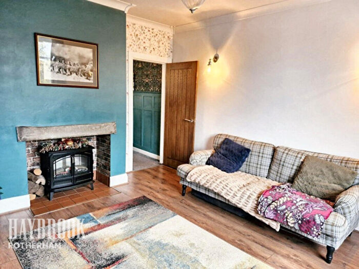 3 Bedroom Semi Detached House For Sale In Brecks Crescent, Brecks, S65