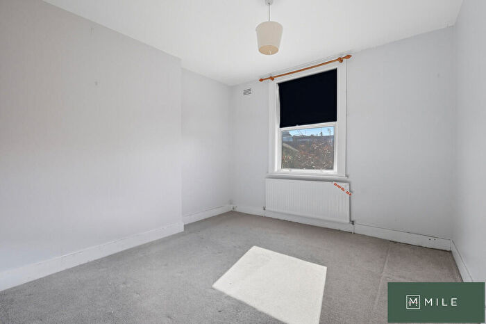 2 Bedroom Apartment For Sale In Herbert Gardens, London, NW10