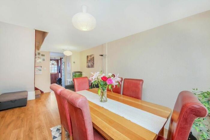 2 Bedroom Terraced House To Rent In Tiptree Close, Mapleton Road, London, E4