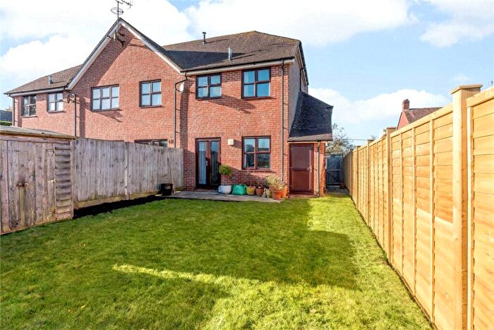 2 Bedroom End Of Terrace House For Sale In Gore End Road, Ball Hill, Hampshire, RG20