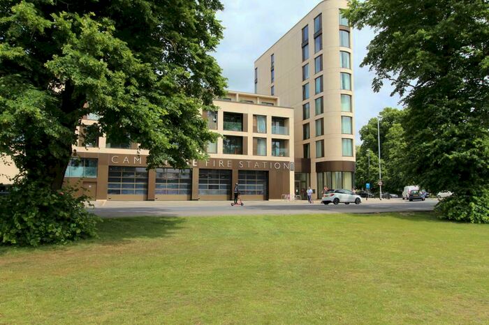3 Bedroom Apartment To Rent In Parkside Place, Cambridge, CB1