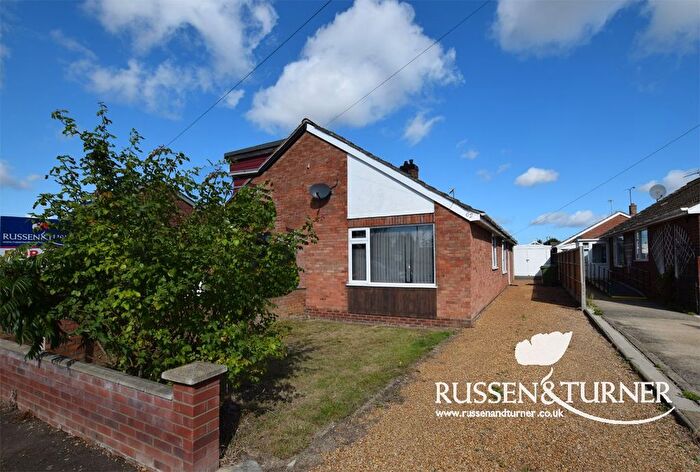 2 Bedroom Semi-detached Bungalow For Sale In Suffield Way, King's Lynn, PE30