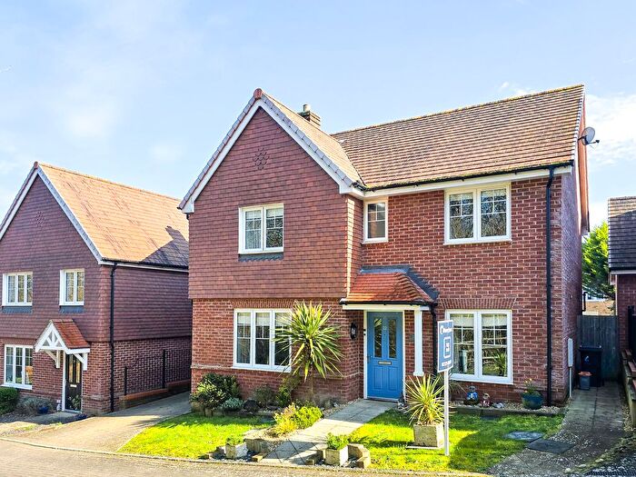 4 Bedroom Detached House For Sale In Lessing Lane, Pevensey, BN24