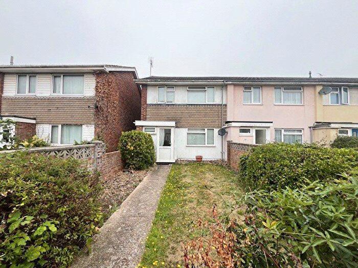 3 Bedroom Terraced House To Rent In Elspring Mead, Wick, Littlehampton, West Sussex, BN17