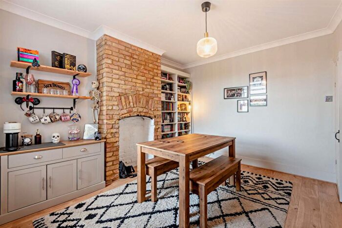2 Bedroom End Of Terrace House For Sale In Milton Street, Maidstone, ME16
