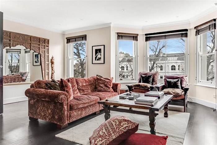 4 Bedroom Maisonette To Rent In Colville Gardens, London, W11