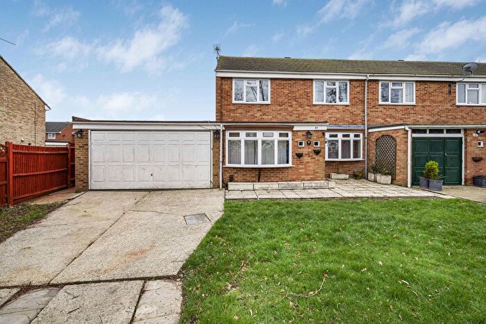 4 Bedroom Property To Rent In Ruddlesway, Windsor, SL4