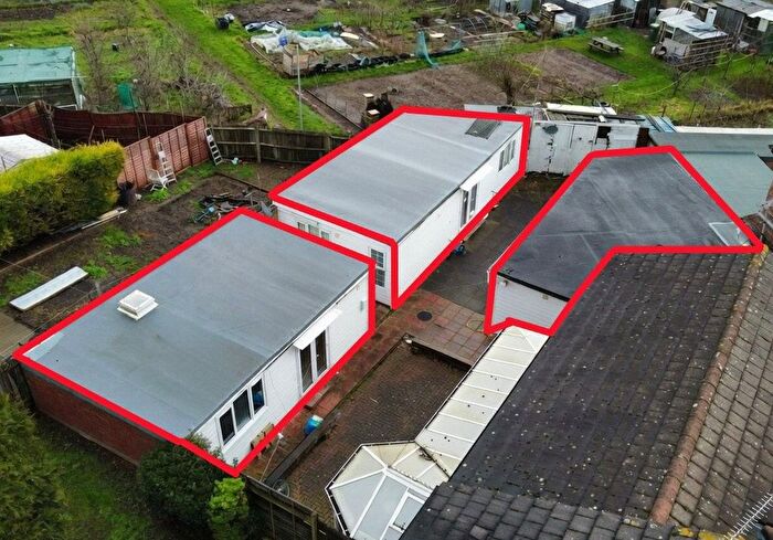 5 Bedroom Flat For Sale In The Courtyard, Ajax Avenue, Colindale, London, NW9