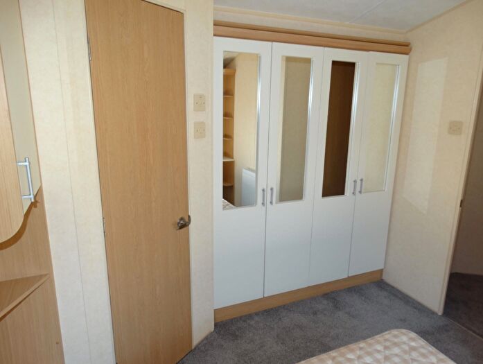 2 Bedroom Caravan For Sale In Carr Lane, Middleton, Morecambe, LA3