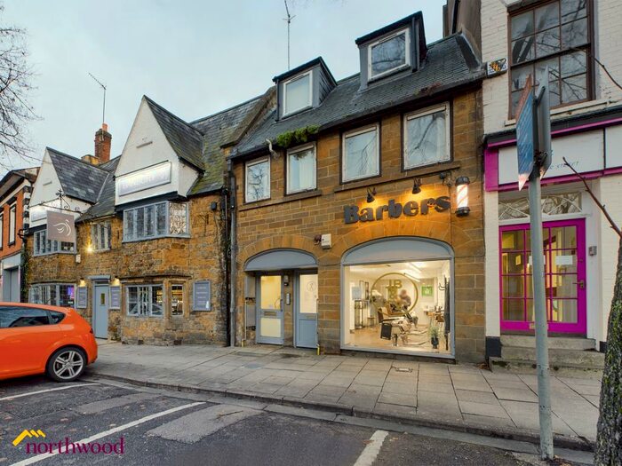 Studio To Rent In South Bar Street, Banbury, OX16