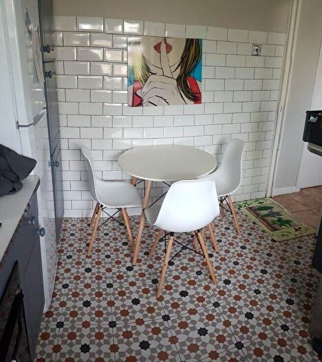 4 Bedroom Flat To Rent In Wimbourne Street, N1