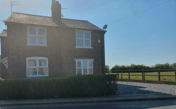 2 Bedroom Semi-Detached House To Rent In Hill Top Road, Acton Bridge, Northwich, CW8