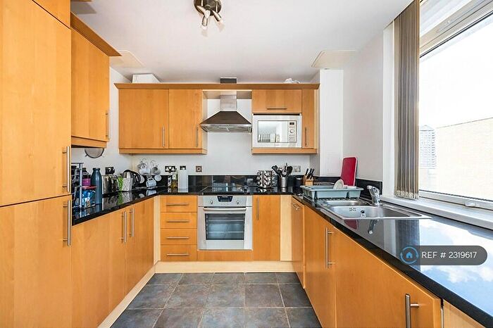 1 Bedroom Flat To Rent In Cassilis Road, London, E14