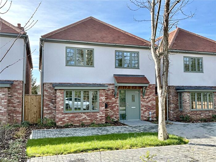 4 Bedroom Detached House For Sale In Hauxton Road, Little Shelford, Cambridge, CB22