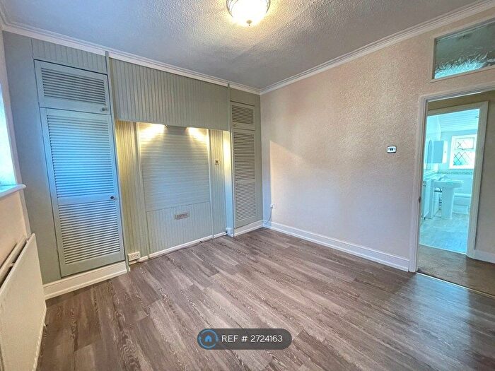 3 Bedroom Terraced House To Rent In Cumberland Road, London, E13