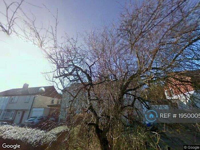 3 Bedroom Semi-Detached House To Rent In Glenister Road, Chesham, HP5