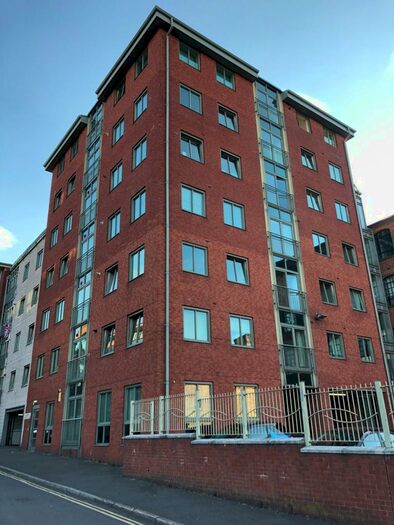 2 Bedroom Flat To Rent In Raleigh Square, Raleigh Street, City Centre, NG7