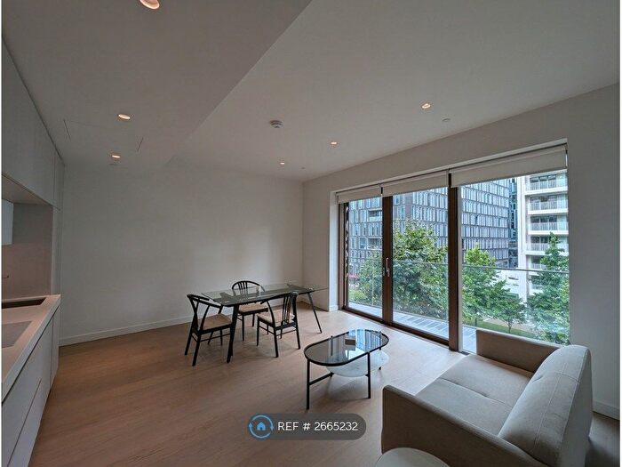 2 Bedroom Flat To Rent In Lewis Cubitt Walk, London, N1C