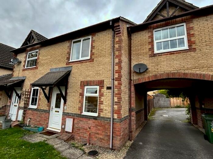 2 Bedroom House To Rent In Rowe Mead, Pewsham, Chippenham, SN15