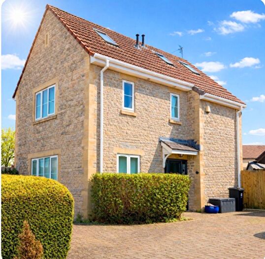 4 Bedroom Detached House For Sale In North Road, Winterbourne, Bristol, BS36