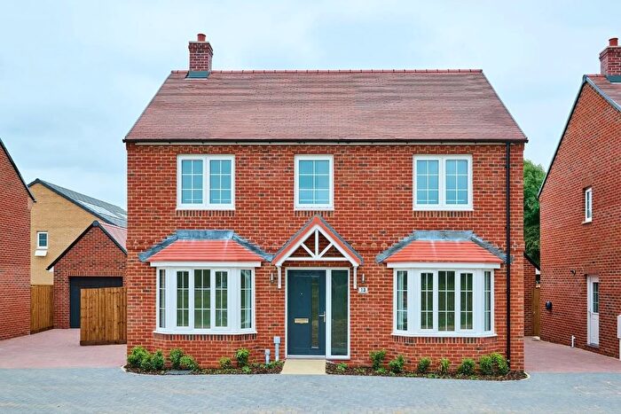 4 Bedroom Detached House For Sale In Colney Manor Bullens Green Lane, St. Albans, AL4