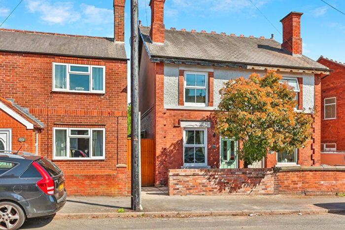 2 Bedroom Semi-Detached House For Sale In Cotmanhay Road, Ilkeston, DE7