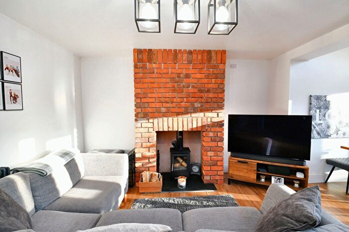 3 Bedroom Semi-detached House For Sale In Holden Road, Leigh, WN7