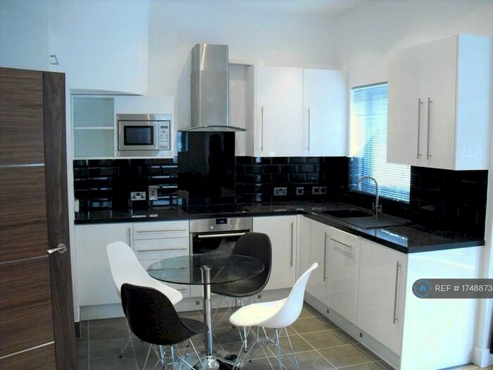 1 Bedroom Flat To Rent In Talacre Road, London, NW5