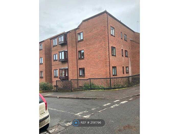 1 Bedroom Flat To Rent In Britannia Road, Banbury, OX16