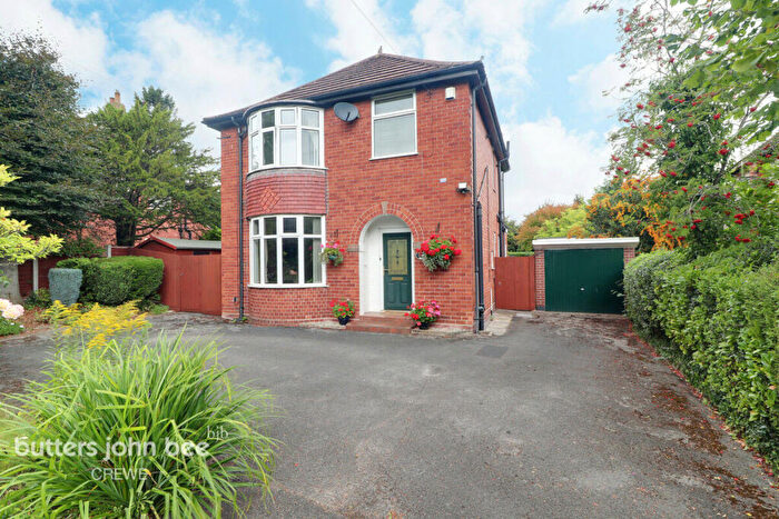3 Bedroom Detached House For Sale In Crewe Road, Crewe, CW2