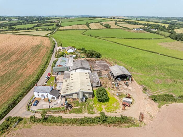 3 Bedroom Detached House For Sale In Milton Damerel, Holsworthy, EX22