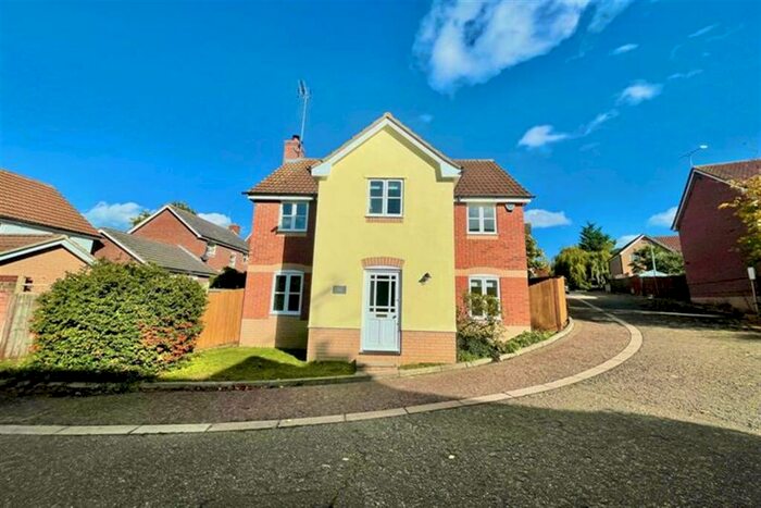 4 Bedroom Detached House To Rent In Jersey Way, Braintree, CM7