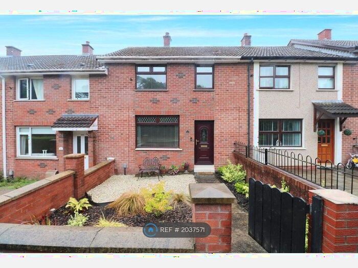 3 Bedroom Terraced House To Rent In Glen Road, Andersonstown, Belfast, BT11
