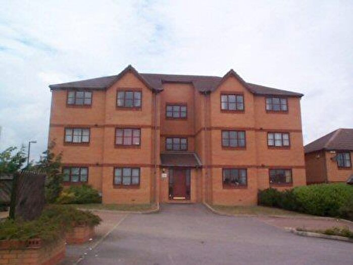 1 Bedroom Flat To Rent In Westcroft, MK4