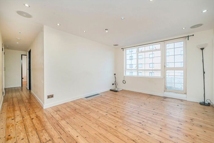 2 Bedroom Flat To Rent In Uxbridge Road, Ealing, W5