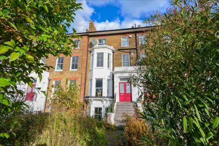 1 Bedroom Apartment To Rent In Lee High Road, London, SE12