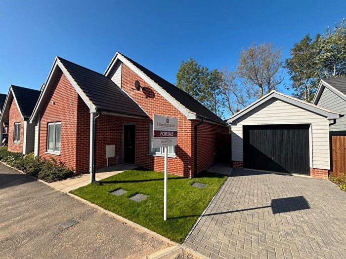 2 Bedroom Detached Bungalow For Sale In Drumlin Drive, Creeting St Mary, IP6