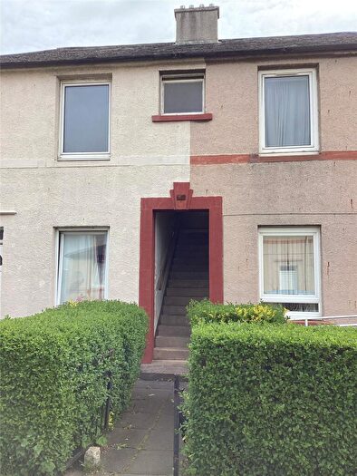 2 Bedroom Flat To Rent In Featherhall Place, Edinburgh, EH12