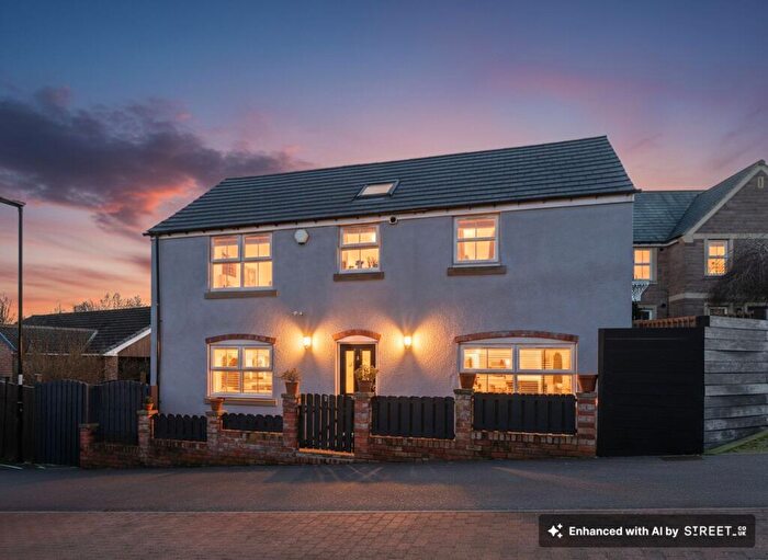 3 Bedroom Detached House For Sale In Moss House Court, Mosborough, S20