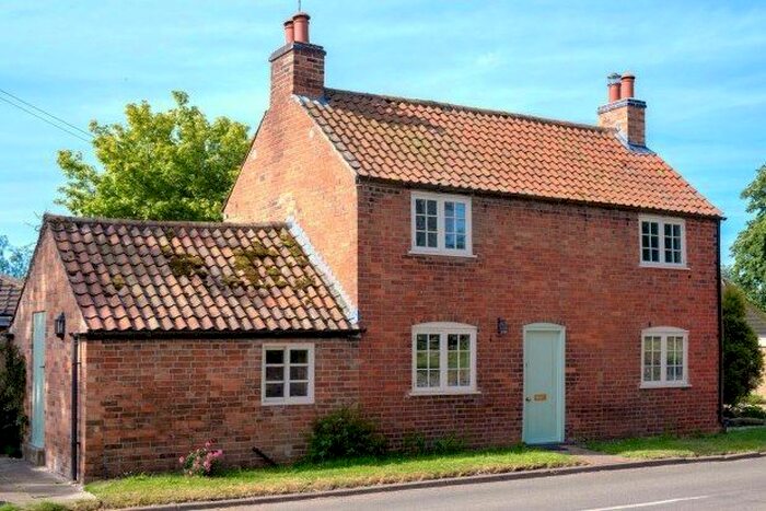 2 Bedroom Cottage To Rent In Costock Road Wysall, Nottingham, NG12