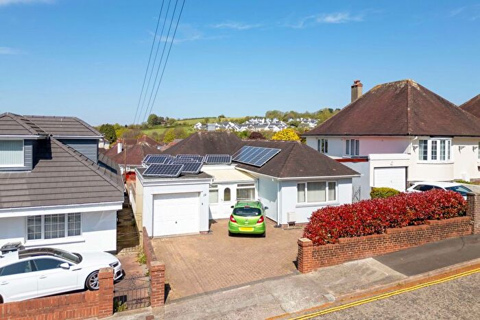 3 Bedroom Detached Bungalow For Sale In Rougemont Avenue, Shiphay, Torquay, TQ2