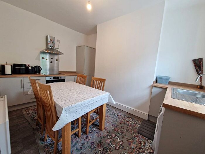 2 Bedroom Flat To Rent In Flat, Preston New Road, Blackburn, Lancs, BB2