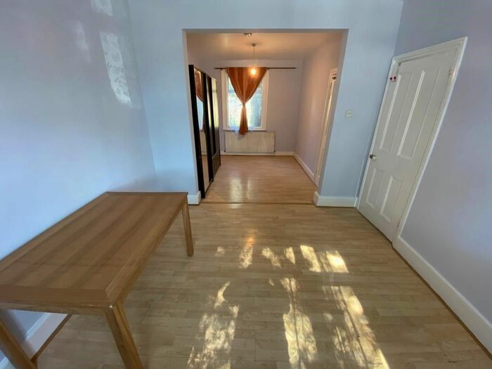 3 Bedroom Terraced House To Rent In Church Road, Hounslow TW5