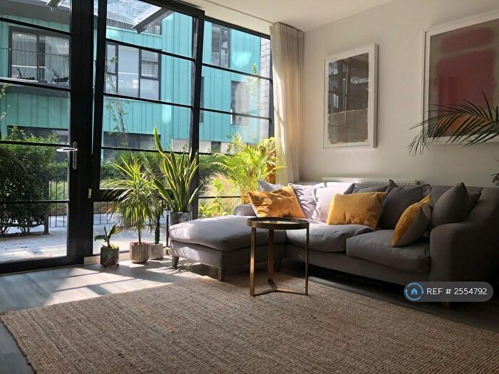 1 Bedroom Flat To Rent In Bundocks Walk, London, E3