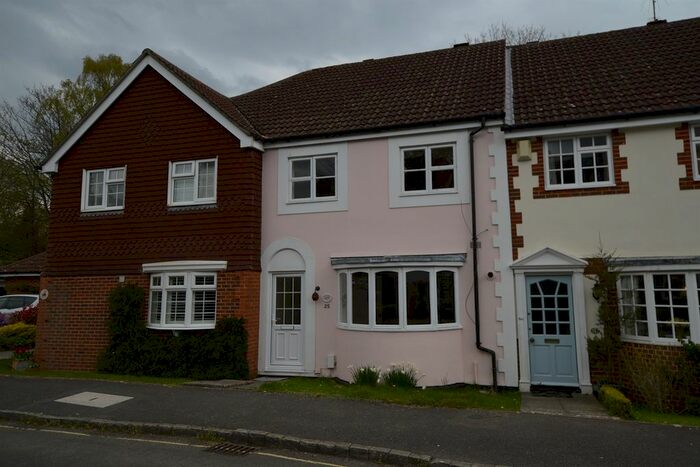 3 Bedroom Terraced House To Rent In Grenehurst Way, Petersfield, GU31